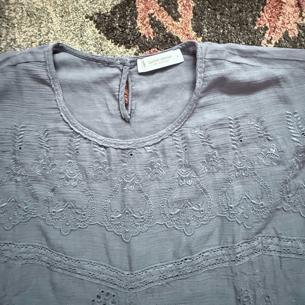 LUCKY BRAND Embroidered Pintucks Eyelet Relaxed Fit Blouse Top - Picture 4 of 9